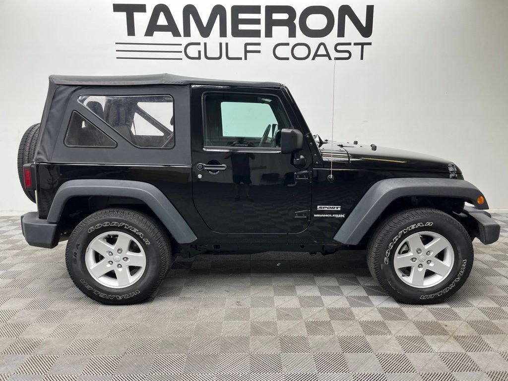Used 2018 Jeep Wrangler JK Sport SUV