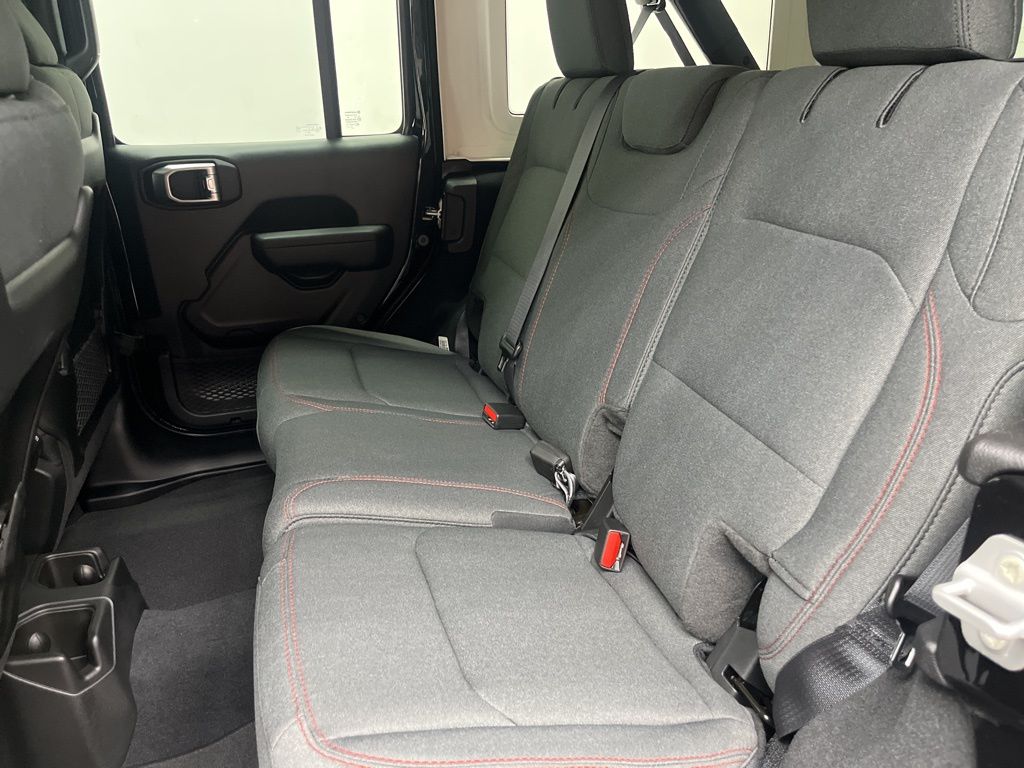 2025 Jeep Wrangler 4-Door Rubicon - Photo 7