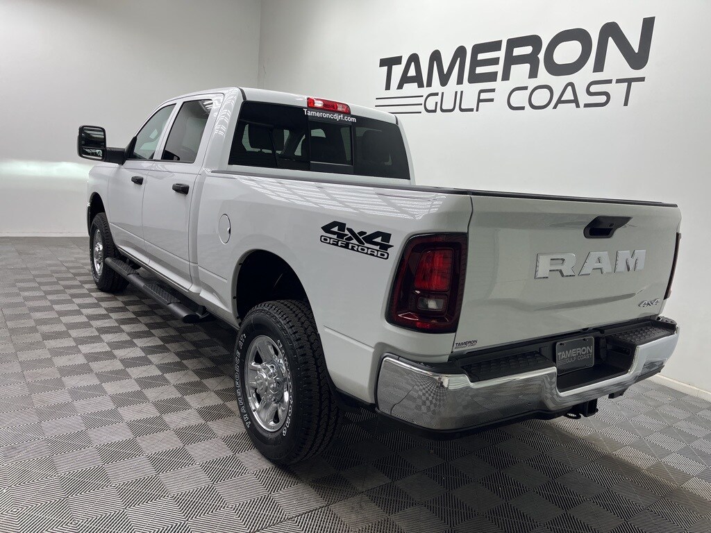 New 2026 Ram 2500 TRADESMAN CREW CAB 4X4 6'4 BOX Pickup