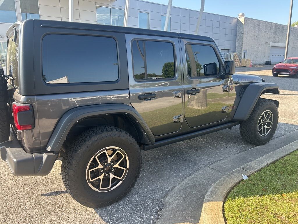 Used 2024 Jeep Wrangler Rubicon SUV