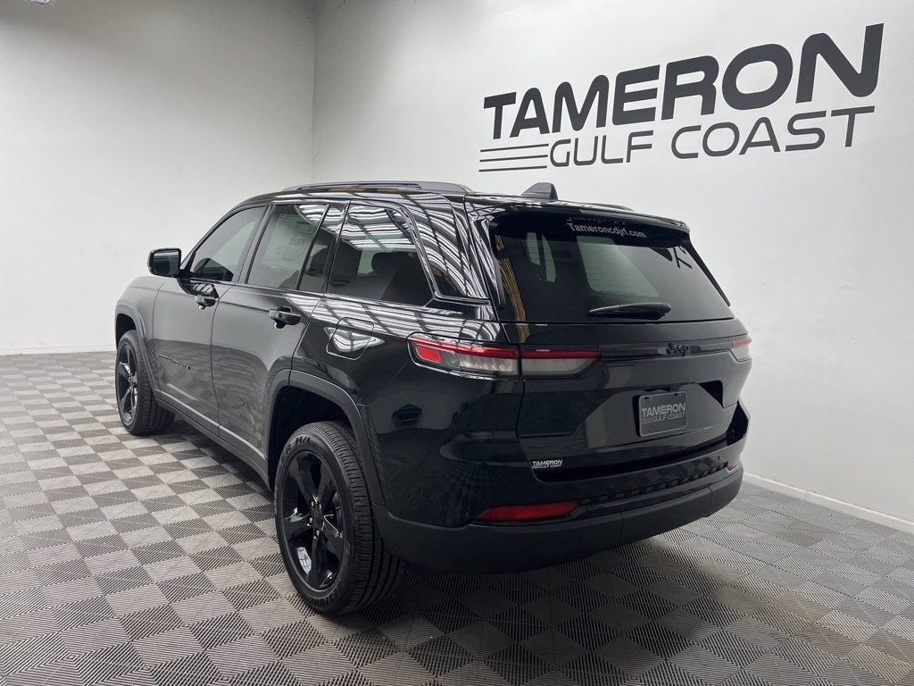 New 2025 Jeep Grand Cherokee Altitude X Sport Utility