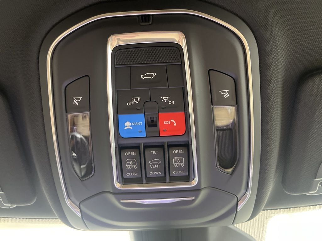 2025 Jeep Grand Cherokee Limited - Photo 26