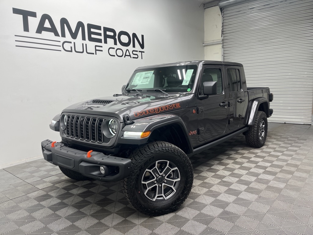 New 2025 Jeep Gladiator Mojave Pickup