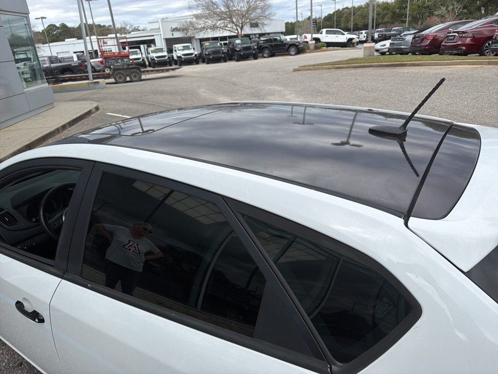 Used 2012 Kia Forte SX Hatchback