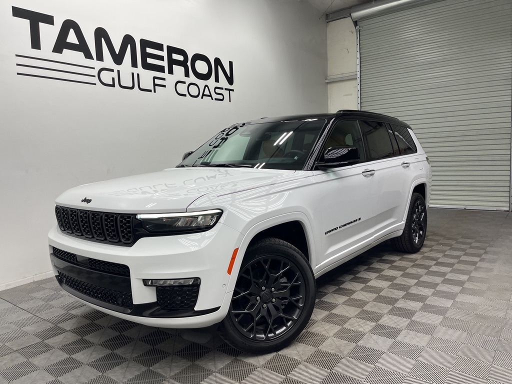 2025 Jeep Grand Cherokee L Summit's photo