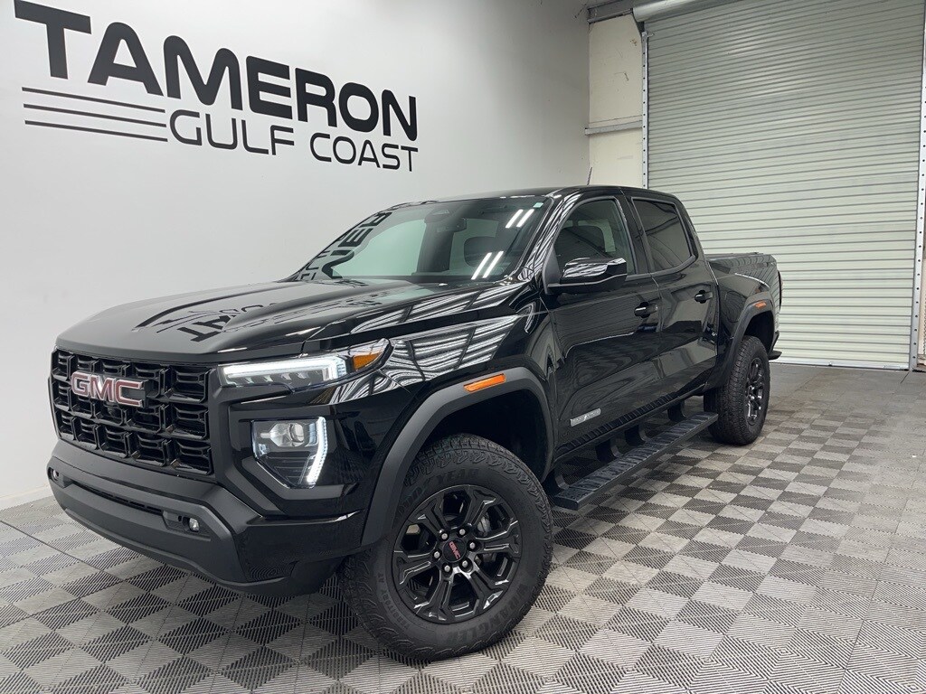 Used 2025 GMC Canyon Elevation Truck
