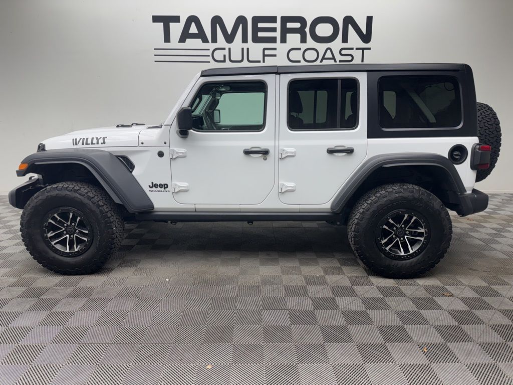 2025 Jeep Wrangler Willys's photo