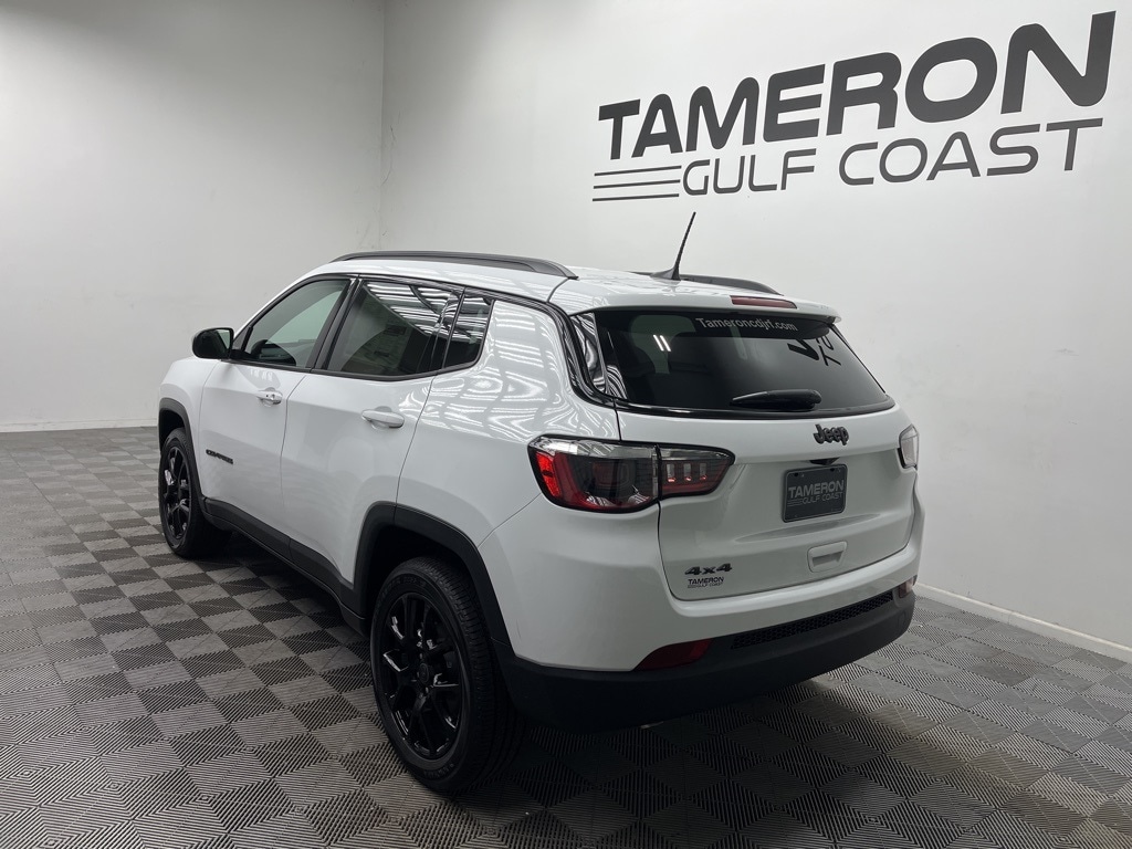 New 2026 Jeep Compass Latitude Sport Utility