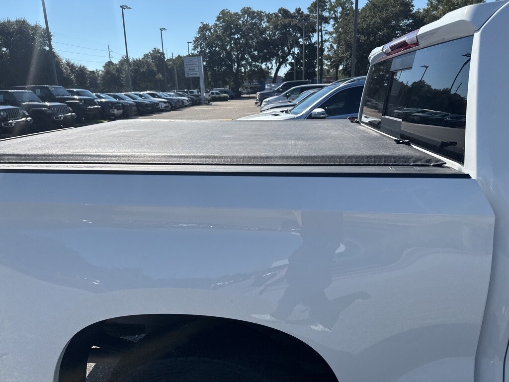 2023 Chevrolet Silverado 1500 LTZ photo 4