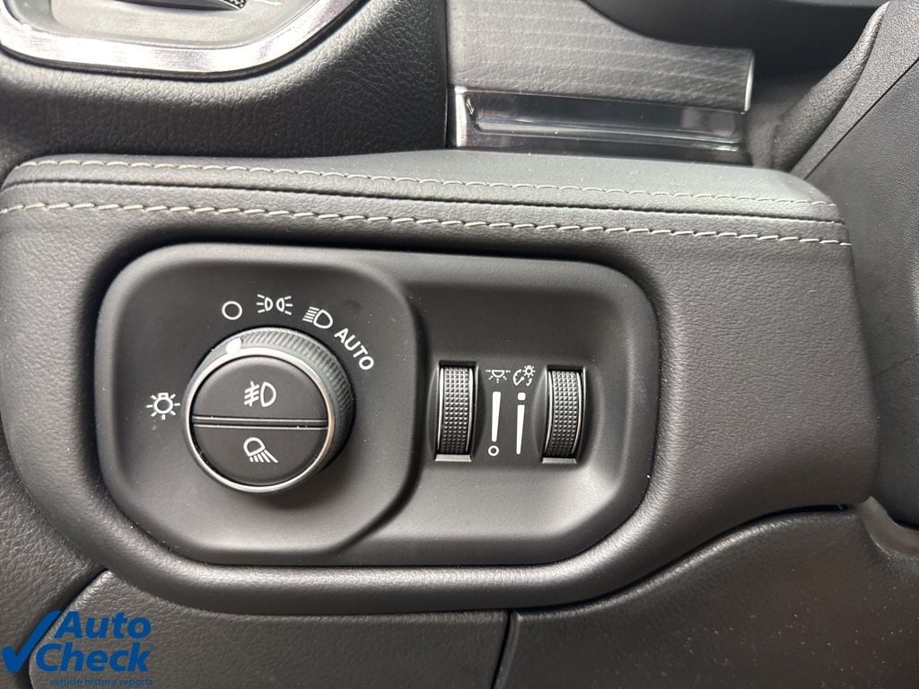 2022 RAM Ram 3500 Pickup Limited - Photo 23