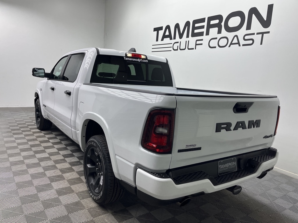 New 2026 Ram 1500 BIG HORN CREW CAB 4X4 5'7 BOX Pickup