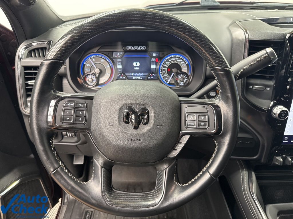 2022 RAM Ram 3500 Pickup Limited - Photo 17