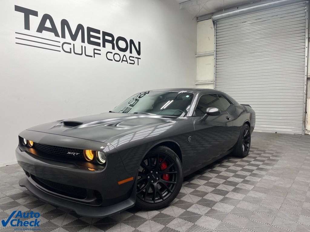 Used 2016 Dodge Challenger SRT with VIN 2C3CDZC96GH244844 for sale in Daphne, AL