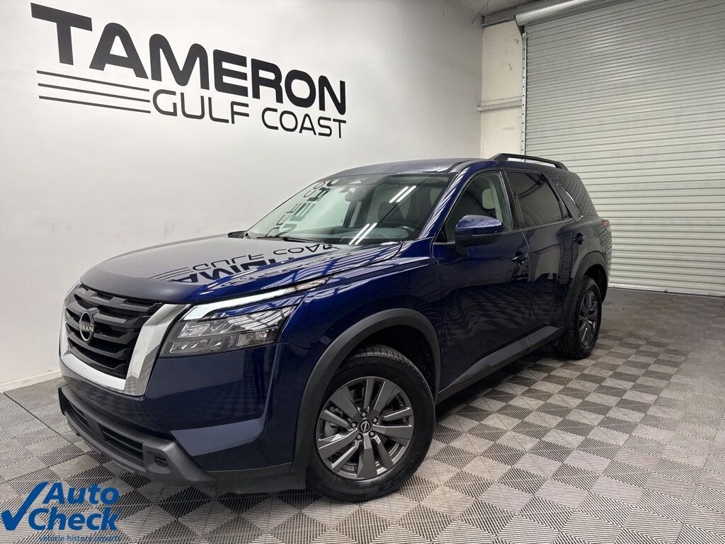 Used 2024 Nissan Pathfinder SV SUV
