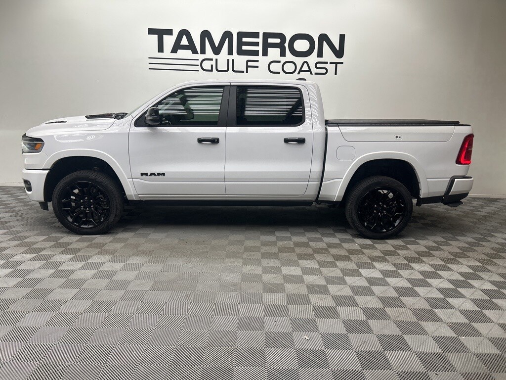 2025 Ram 1500 Limited photo 2