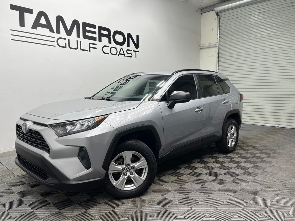 Used 2020 Toyota RAV4 LE SUV