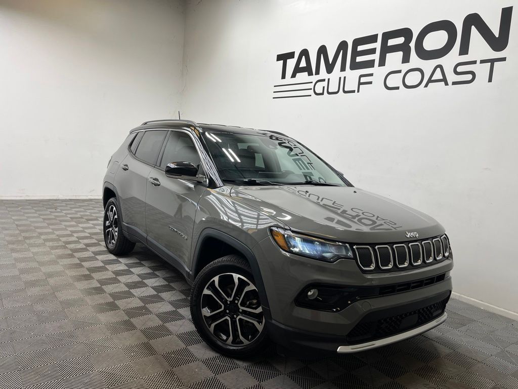 2022 Jeep Compass Limited 4X4's photo