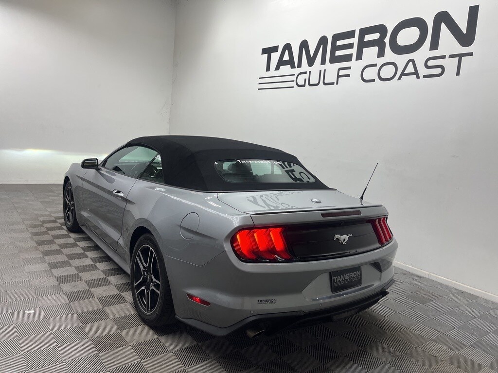 2022 Ford Mustang EcoBoost Premium Convertible photo 3