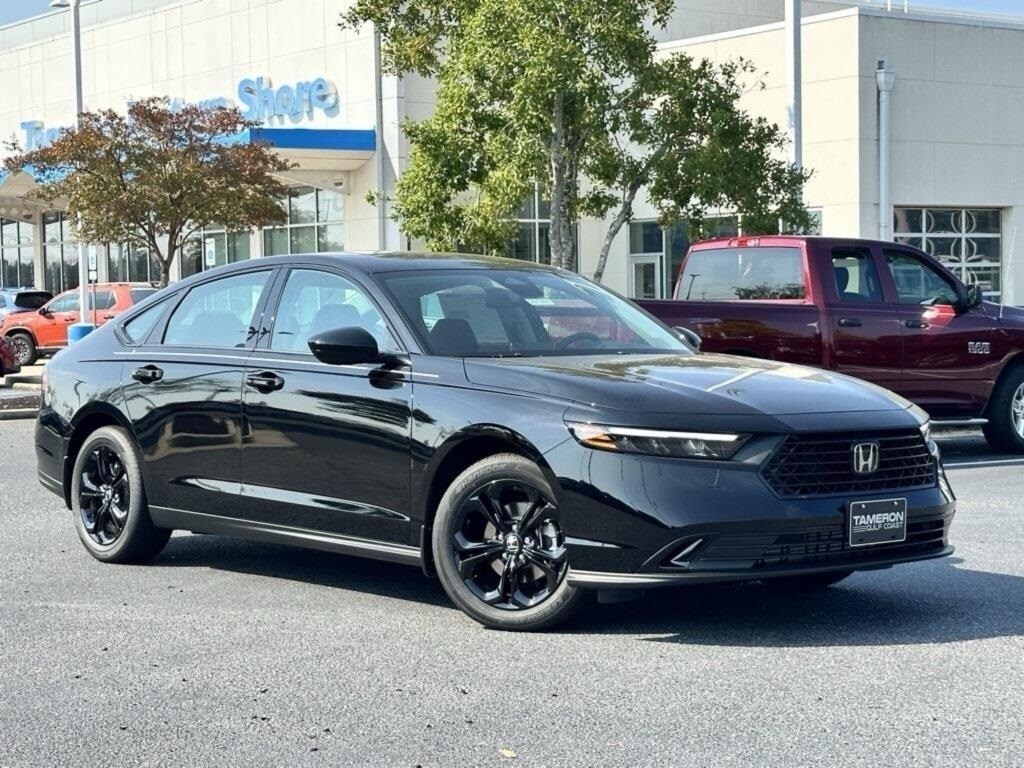 New 2025 Honda Accord SE Sedan