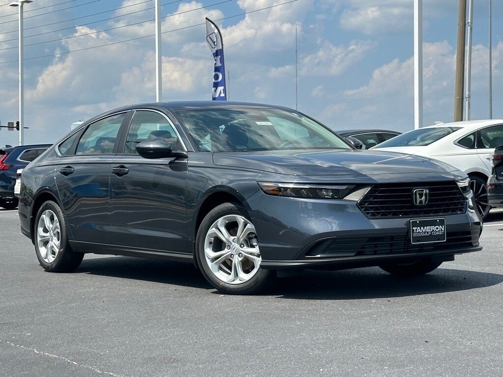New 2025 Honda Accord LX Sedan