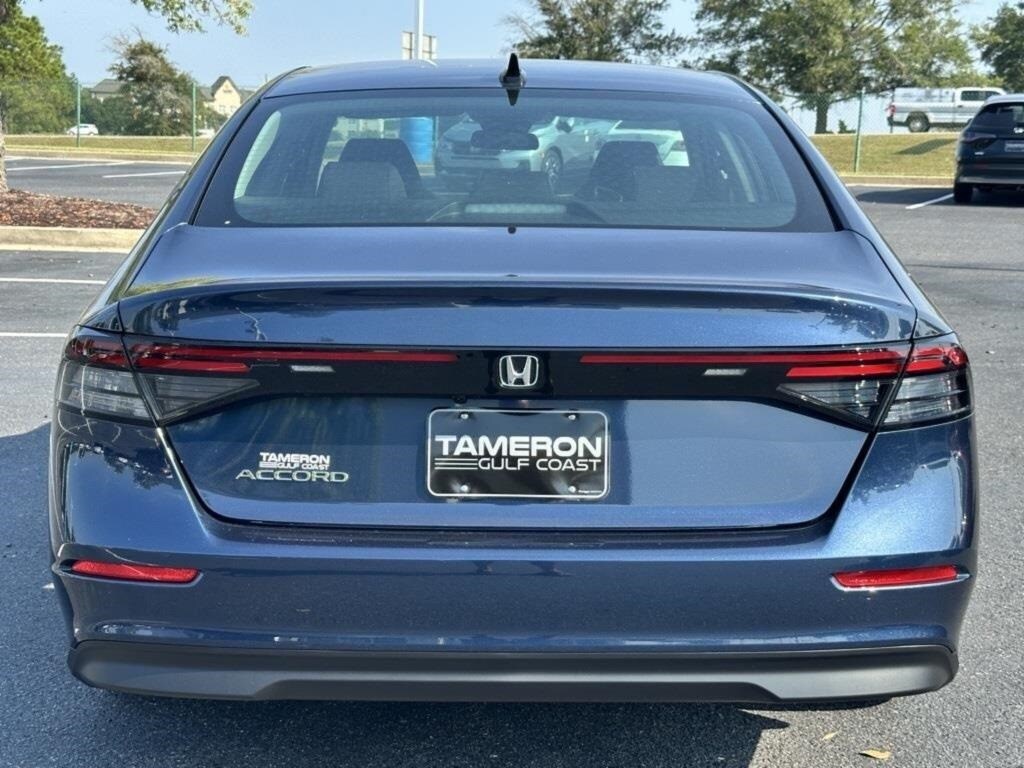 New 2025 Honda Accord SE Sedan