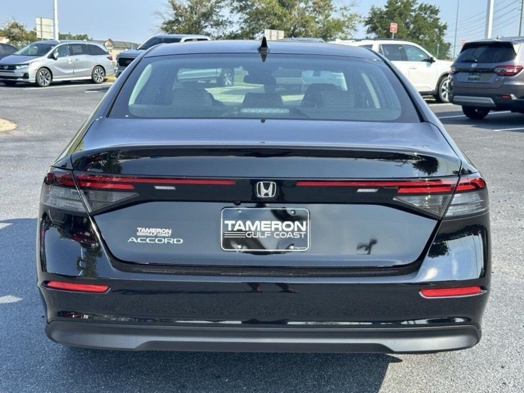New 2025 Honda Accord SE Sedan