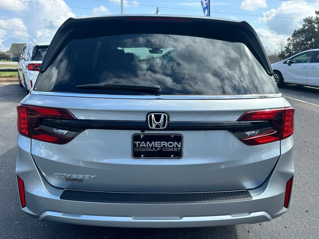 New 2026 Honda Odyssey EX-L Van Passenger