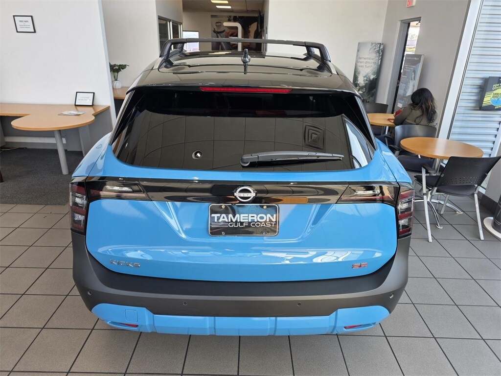 New 2026 Nissan Kicks SR SUV