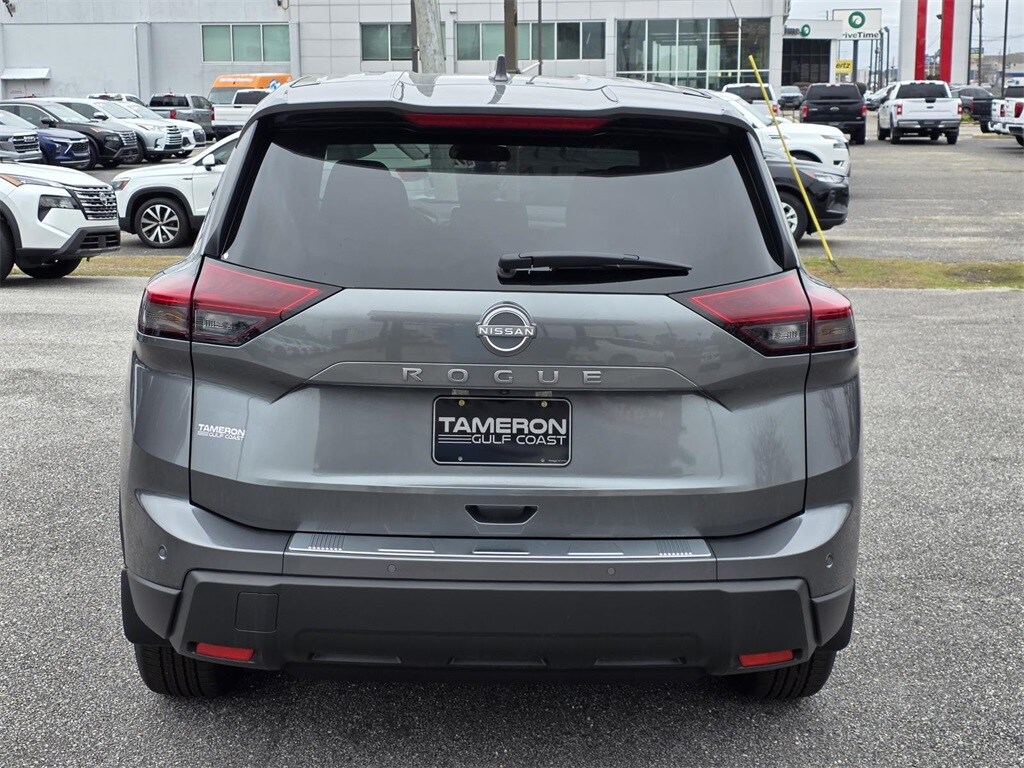 New 2026 Nissan Rogue SV SUV