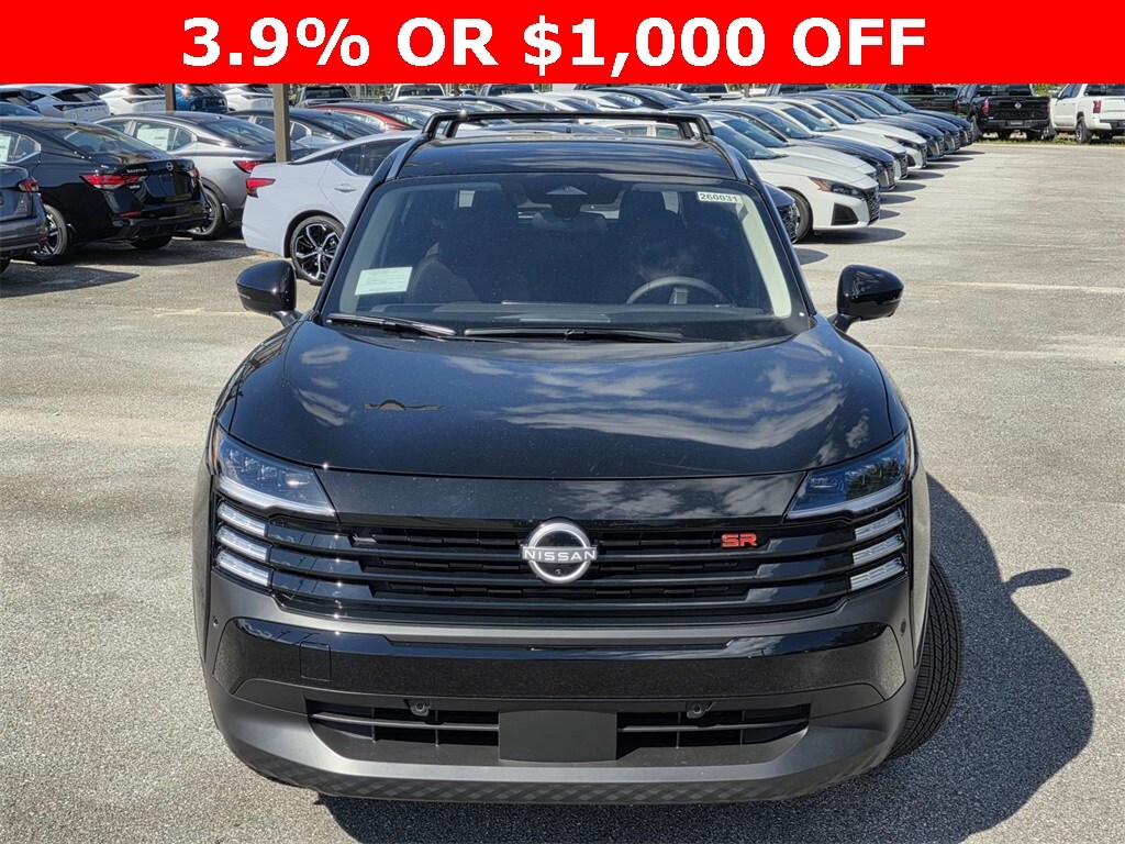 New 2026 Nissan Kicks SR SUV