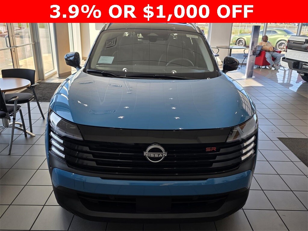 New 2026 Nissan Kicks SR SUV