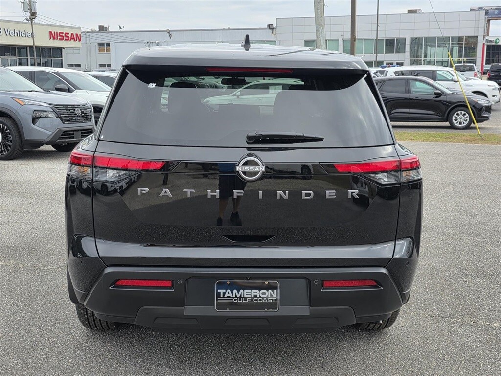New 2026 Nissan Pathfinder S SUV