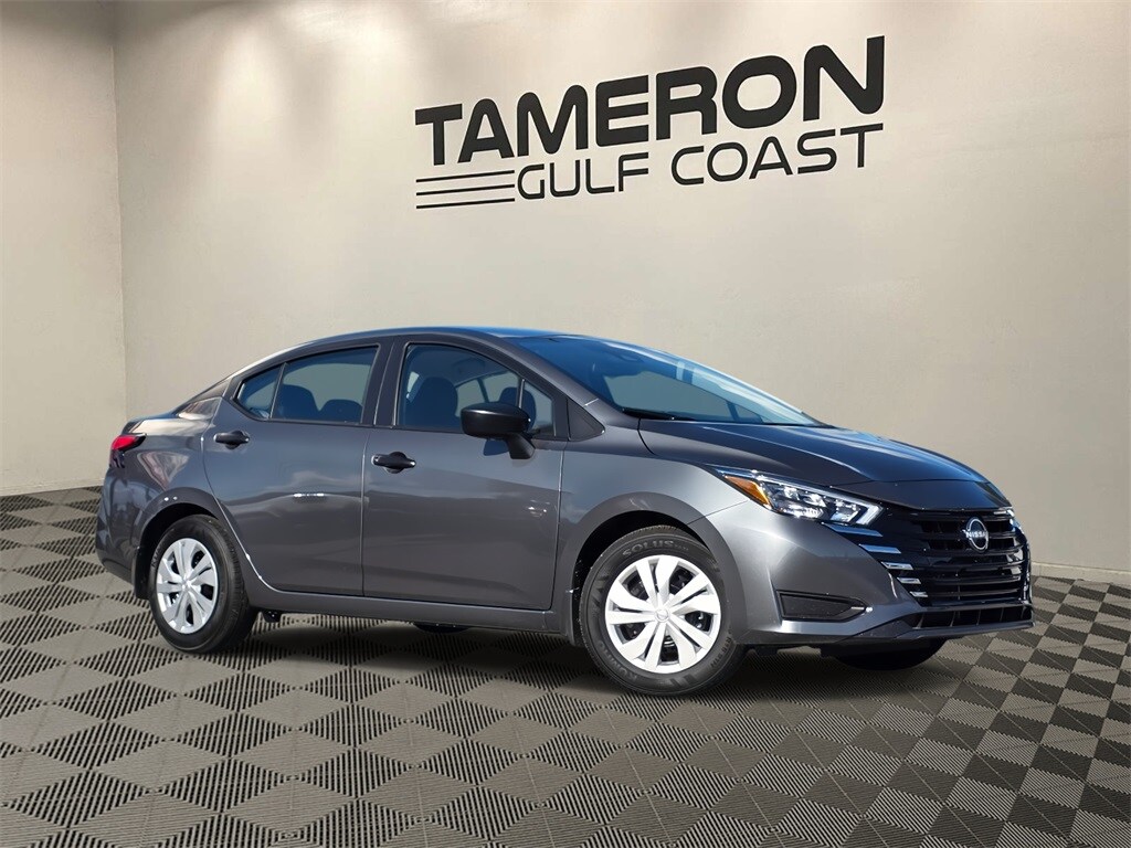 New 2025 Nissan Versa 1.6 S Sedan