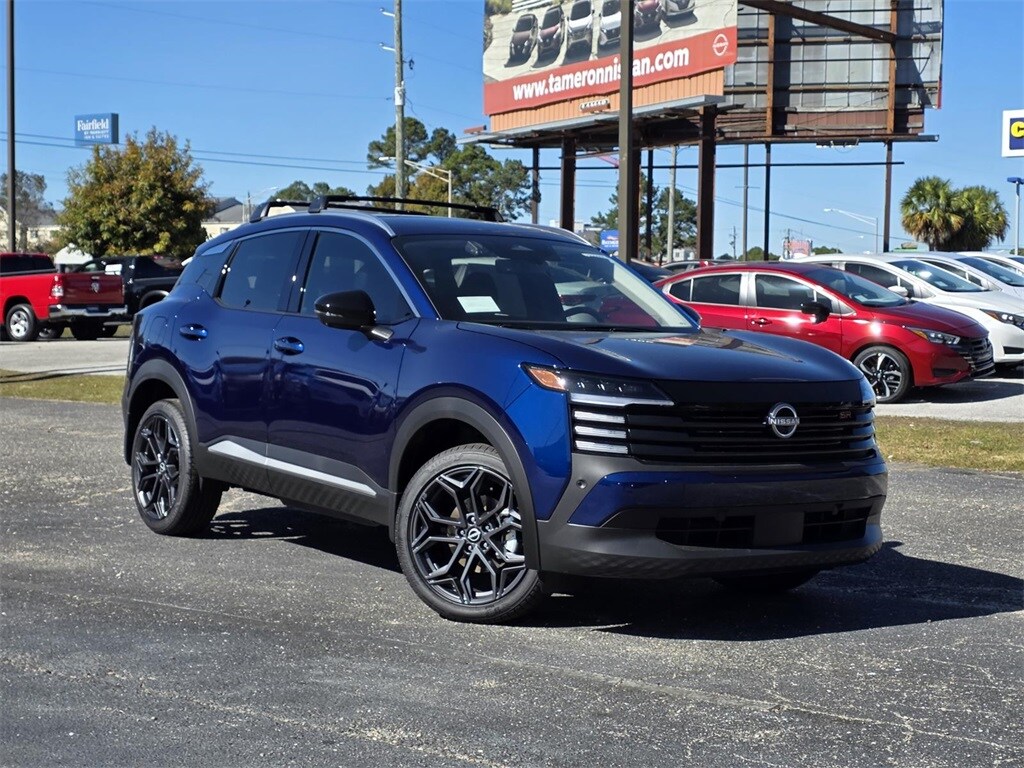 New 2026 Nissan Kicks SR SUV