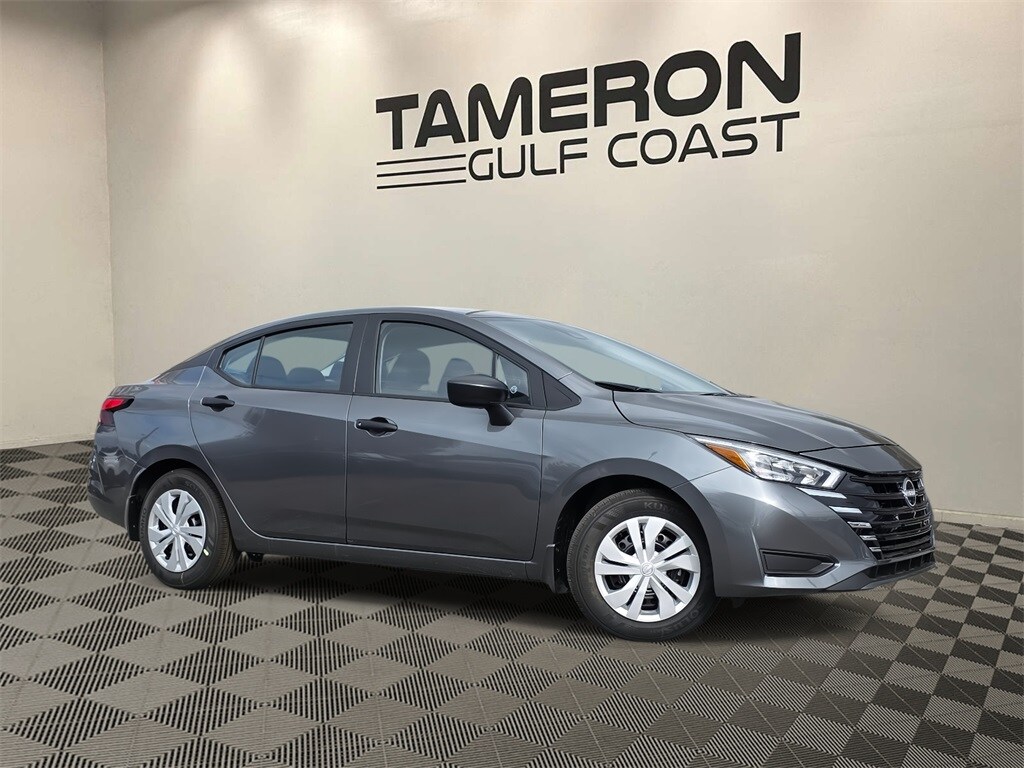 New 2025 Nissan Versa 1.6 S Sedan