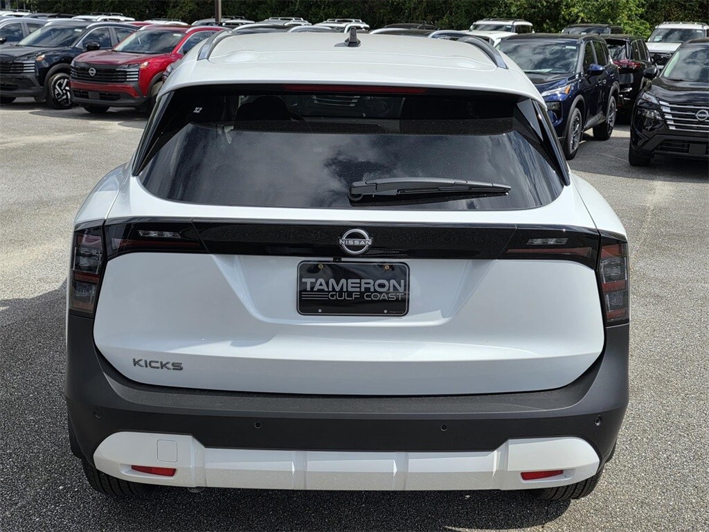 New 2026 Nissan Kicks SV SUV