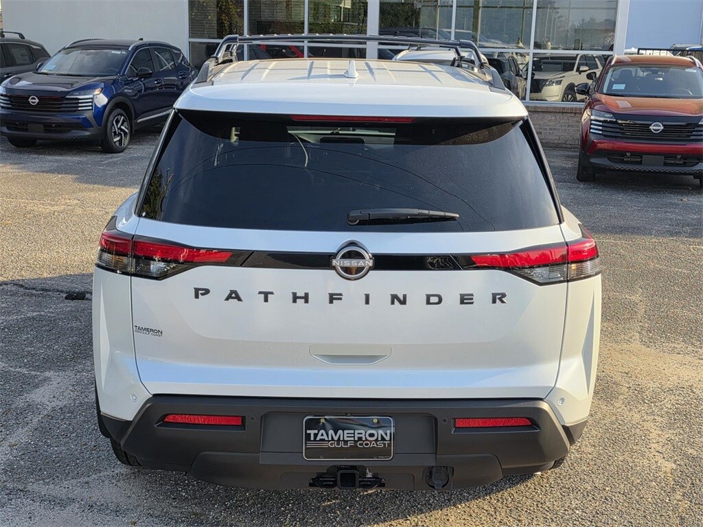 New 2025 Nissan Pathfinder SV SUV