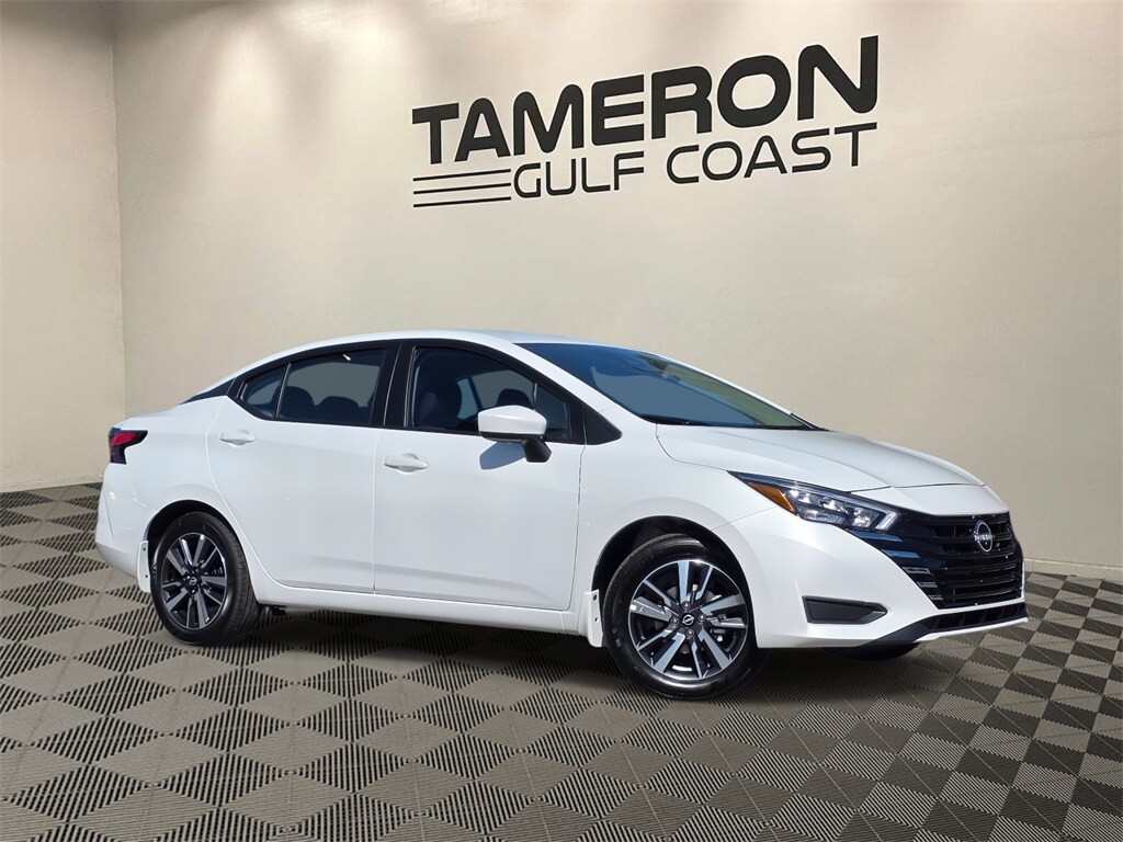 New 2025 Nissan Versa 1.6 SV Sedan