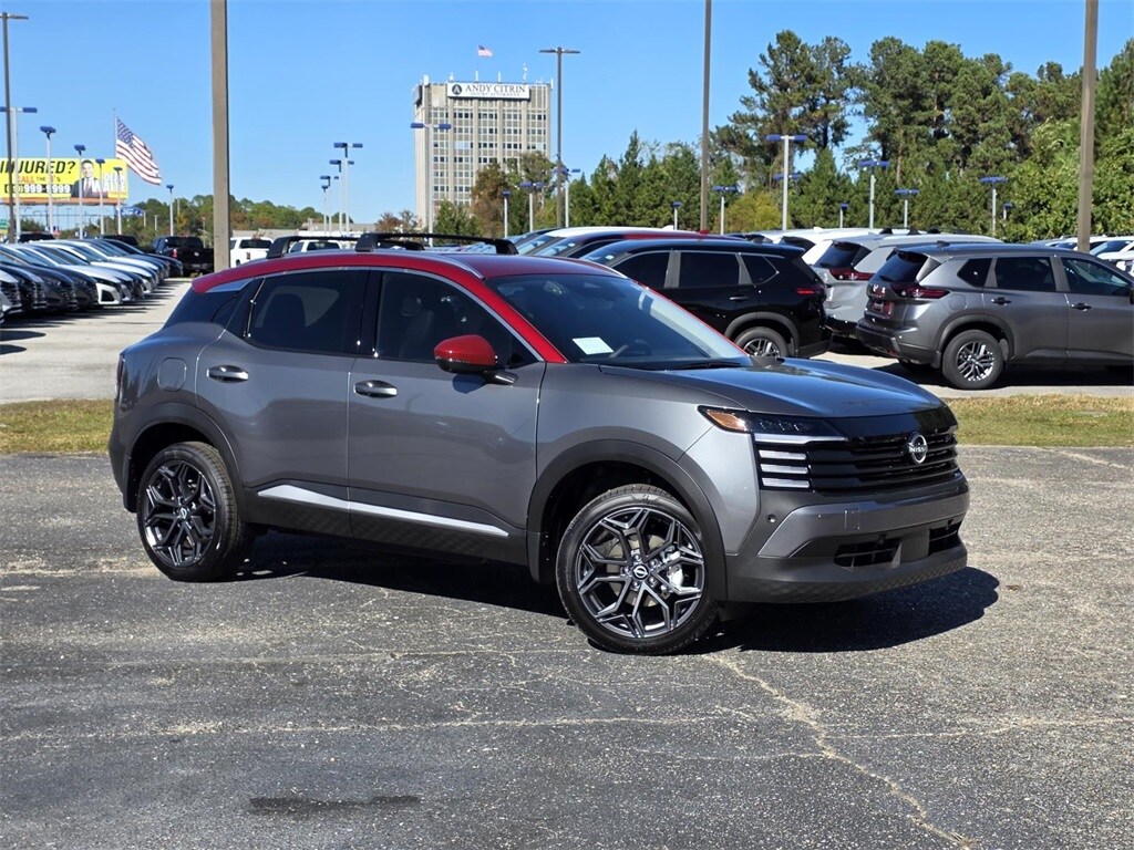 New 2026 Nissan Kicks SR SUV