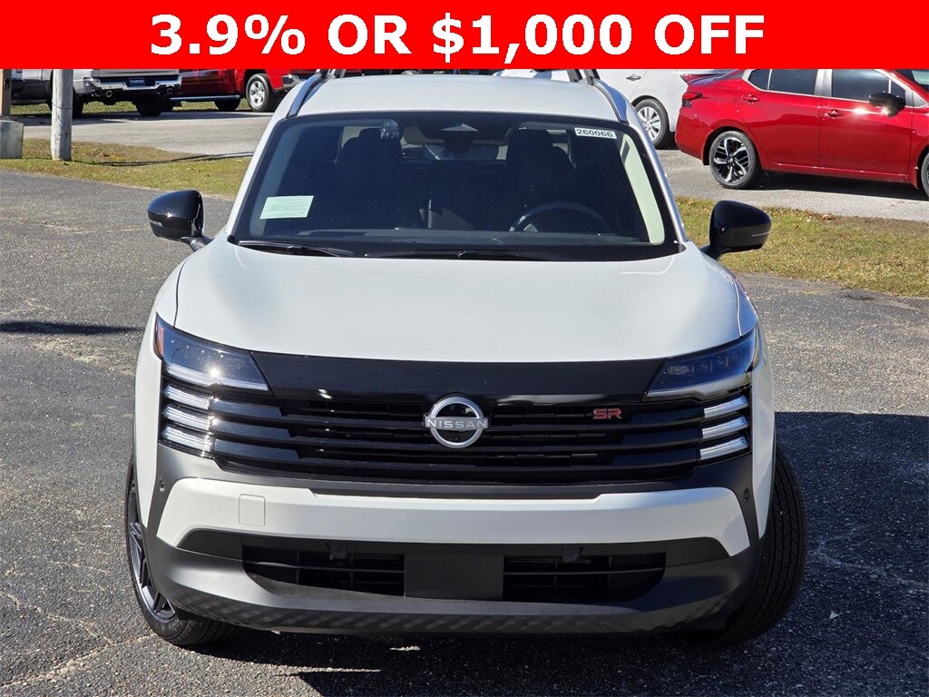 New 2026 Nissan Kicks SR SUV