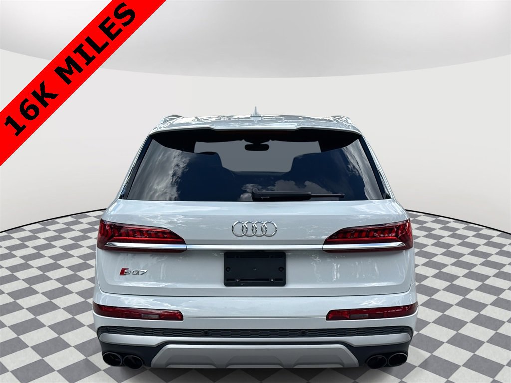 2023 Audi SQ7 Premium Plus photo 4