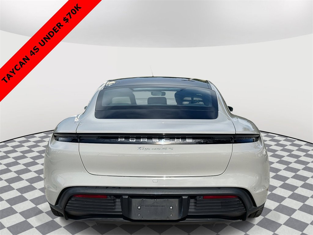 2022 Porsche Taycan 4S photo 4