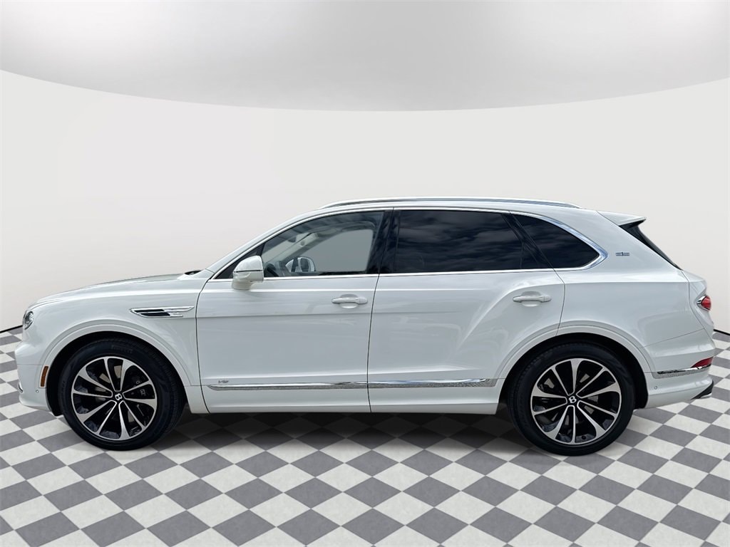 Used 2022 Bentley Bentayga Base with VIN SJAAM2ZV5NC013028 for sale in Denver, CO