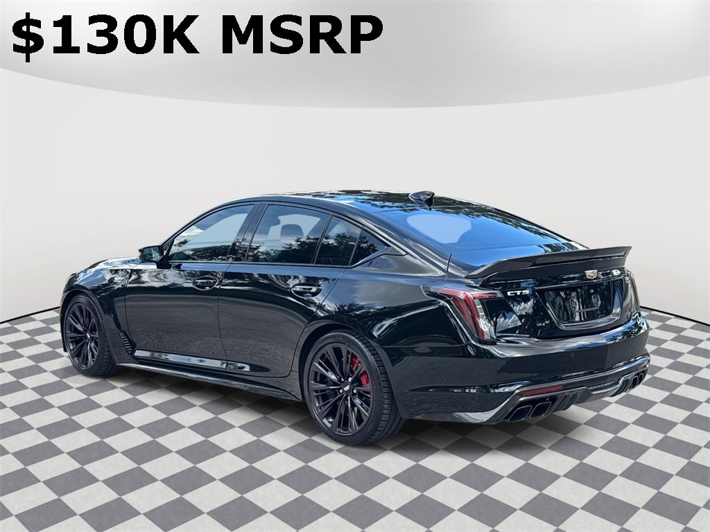2024 Cadillac CT5 photo 3