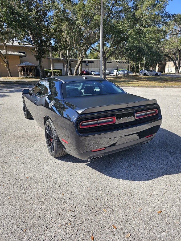 2023 Dodge Challenger R/T photo 4