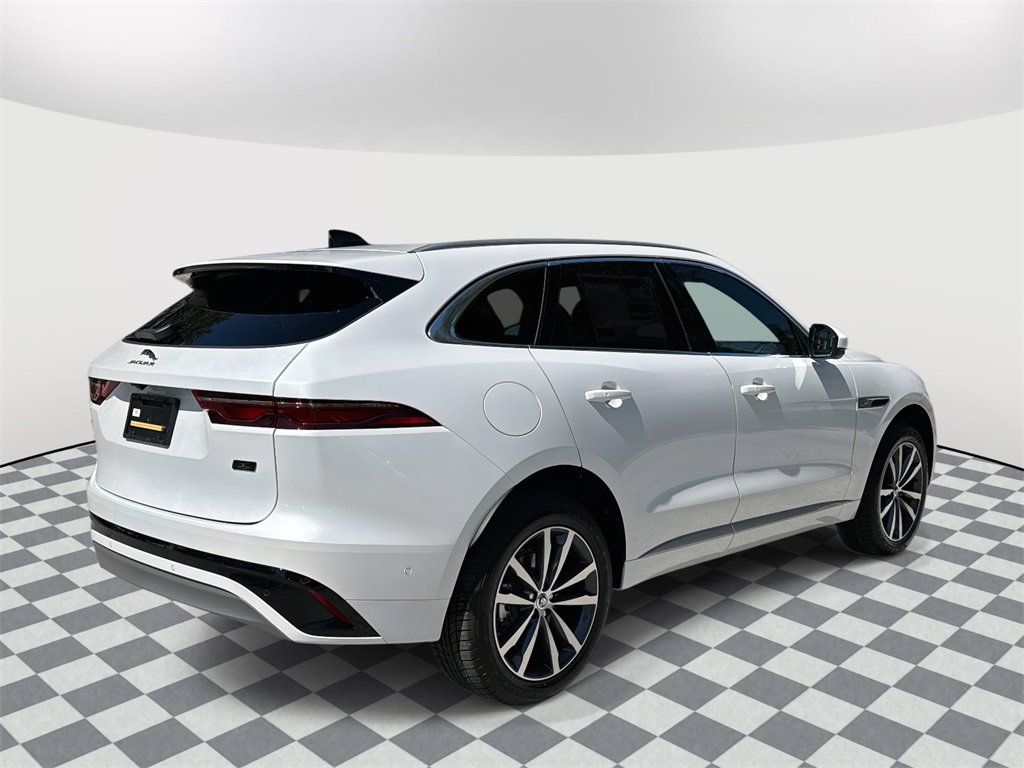 2026 Jaguar F-PACE P250 R-Dynamic S photo 4