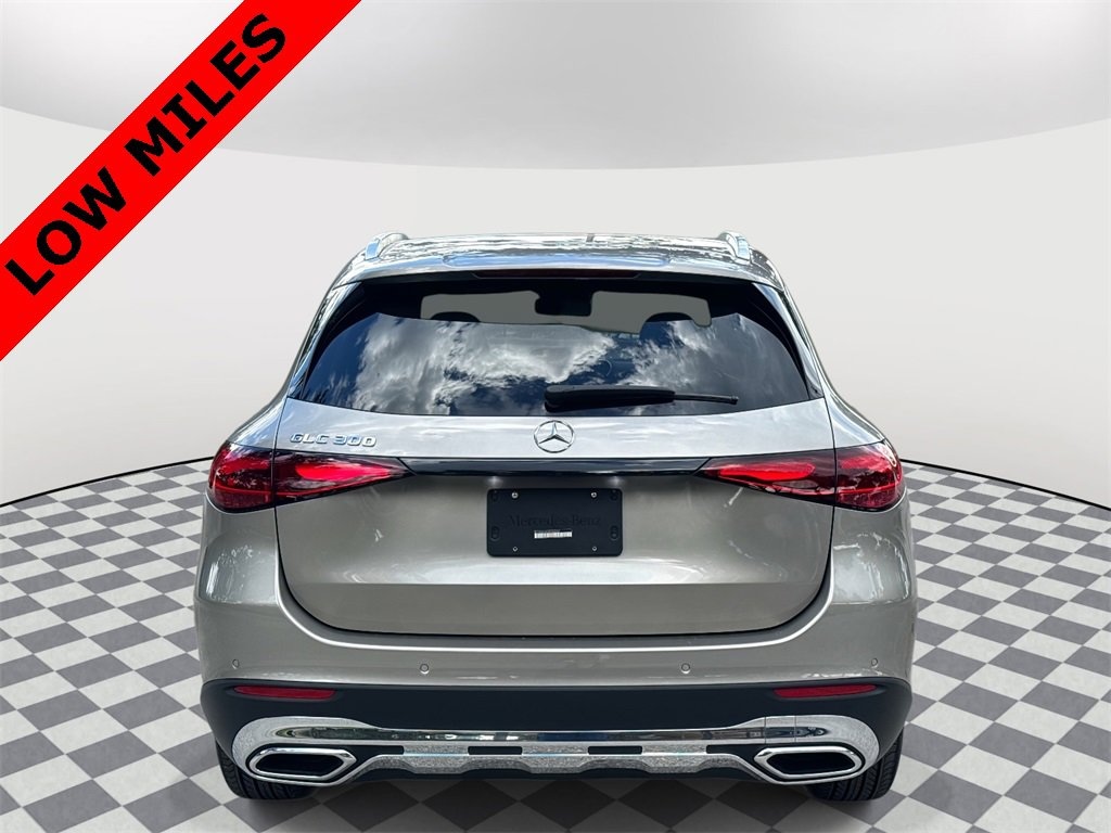 Used 2024 Mercedes-Benz GLC 300  SUV