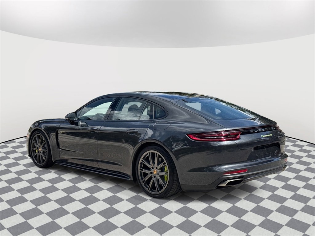 2020 Porsche Panamera E-Hybrid 4 photo 3