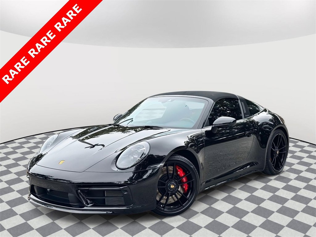 2022 Porsche 911 GTS