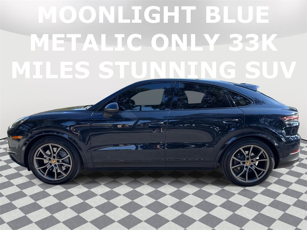 2022 Porsche Cayenne Coupe photo 2